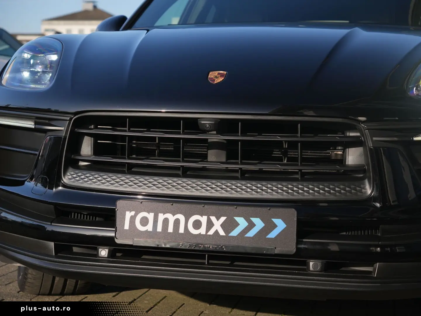 PORSCHE MACAN PANO-SPORTSITZE-BOSE-AHK-360CAM-LED-20 S