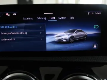 MERCEDES-BENZ CLA 200 7G-DCT AMG Line