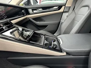 Porsche Panamera 4 PDK !kein Hybrid!