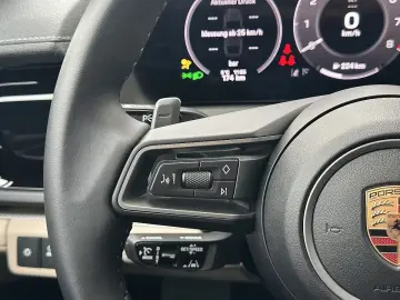 Porsche Panamera 4 PDK !kein Hybrid!