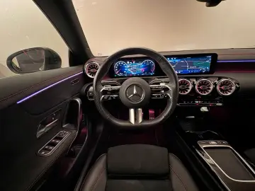 MERCEDES-BENZ CLA200 AMG Line Night-Edition Sonderau&hellip;
