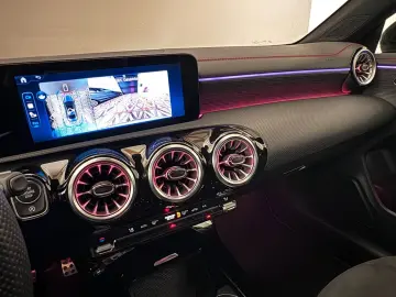 MERCEDES-BENZ CLA200 AMG Line Night-Edition Sonderau&hellip;