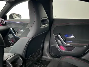 MERCEDES-BENZ CLA200 AMG Line Night-Edition Sonderau&hellip;