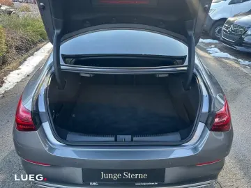 MERCEDES-BENZ CLA 200 AMG RÜCKFKAM LED LENKRHZG AMBIENTE