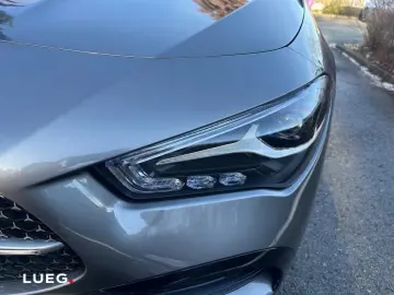 MERCEDES-BENZ CLA 200 AMG RÜCKFKAM LED LENKRHZG AMBIENTE