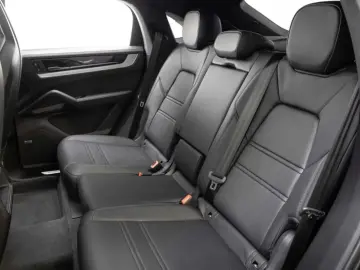 PORSCHE Cayenne E-Hybrid Coupé