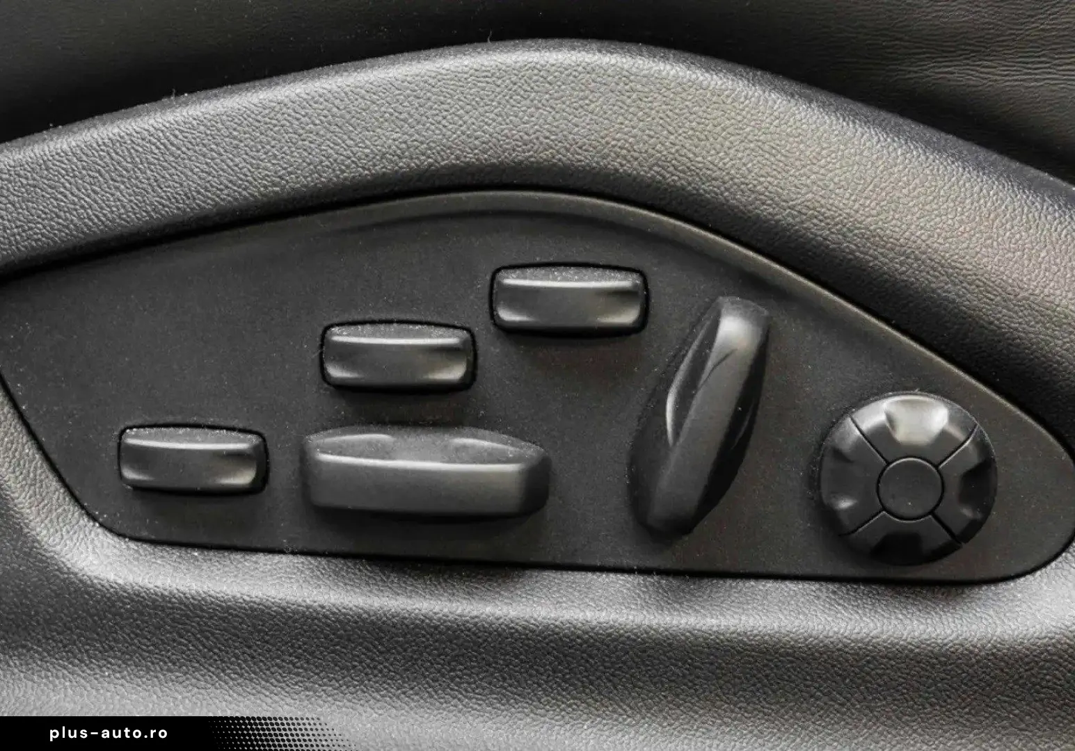 PORSCHE Cayenne E-Hybrid Coupé