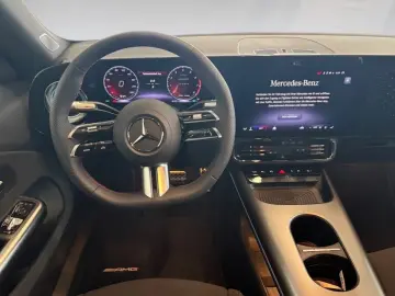 Mercedes-Benz CLA 200 Nighttime Automatic Dynamic Light