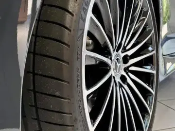 MERCEDES-BENZ CLS 400 AMG line Night