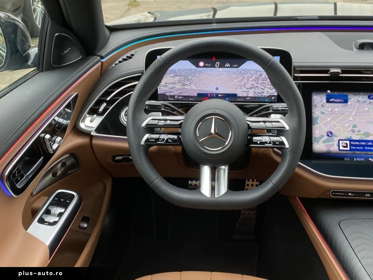 MERCEDES-BENZ E 220 CDI AMG Line Premium_SuperScreen&hellip;