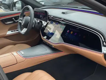 MERCEDES-BENZ E 220 CDI AMG Line Premium_SuperScreen&hellip;