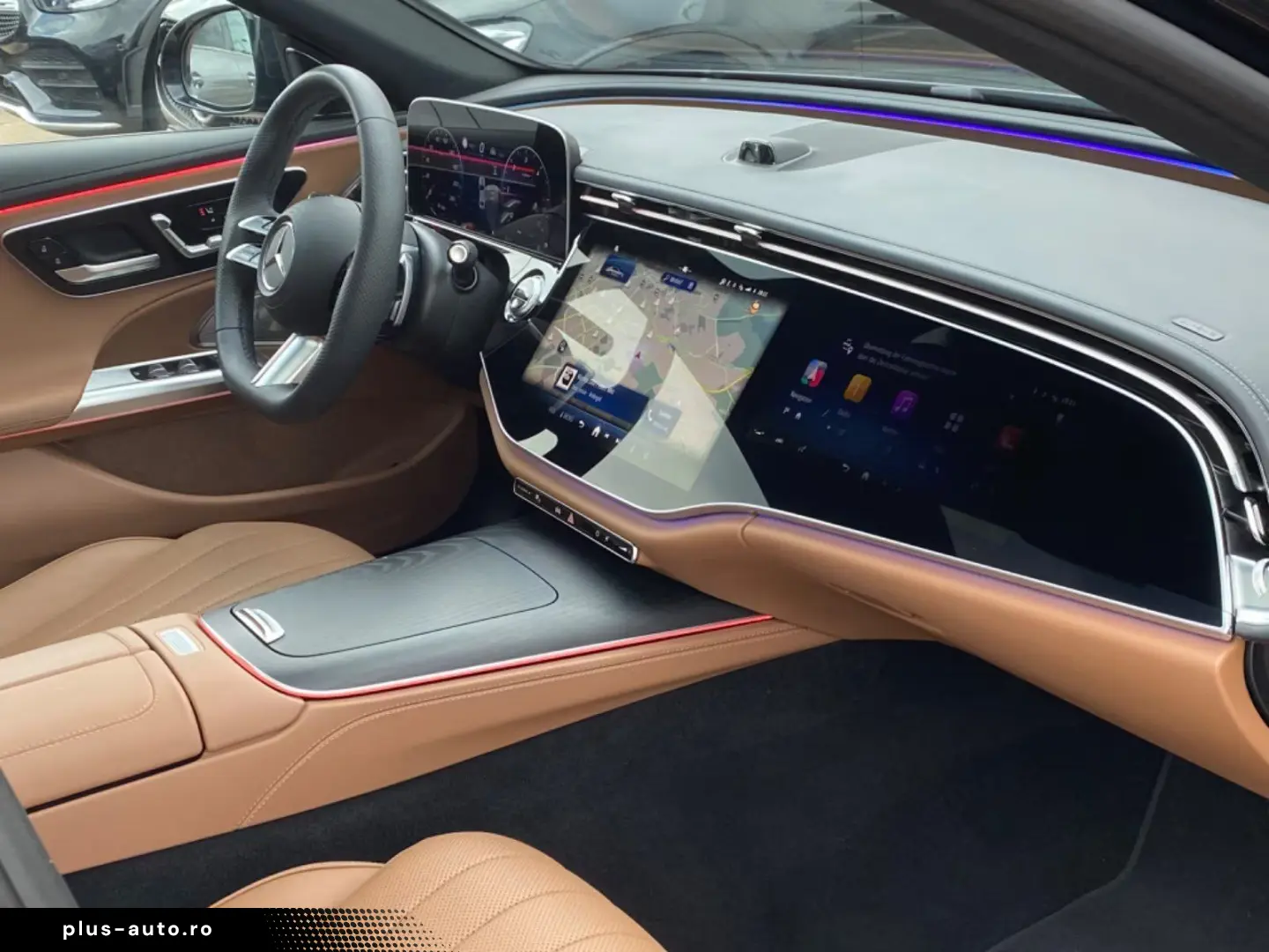 MERCEDES-BENZ E 220 CDI AMG Line Premium_SuperScreen&hellip;