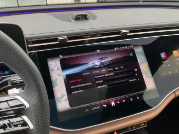 MERCEDES-BENZ E 220 CDI AMG Line Premium_SuperScreen&hellip;