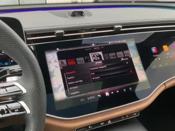 MERCEDES-BENZ E 220 CDI AMG Line Premium_SuperScreen&hellip;