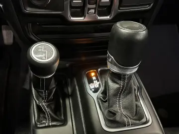 JEEP Wrangler Sahara 3.0 ECODIESEL