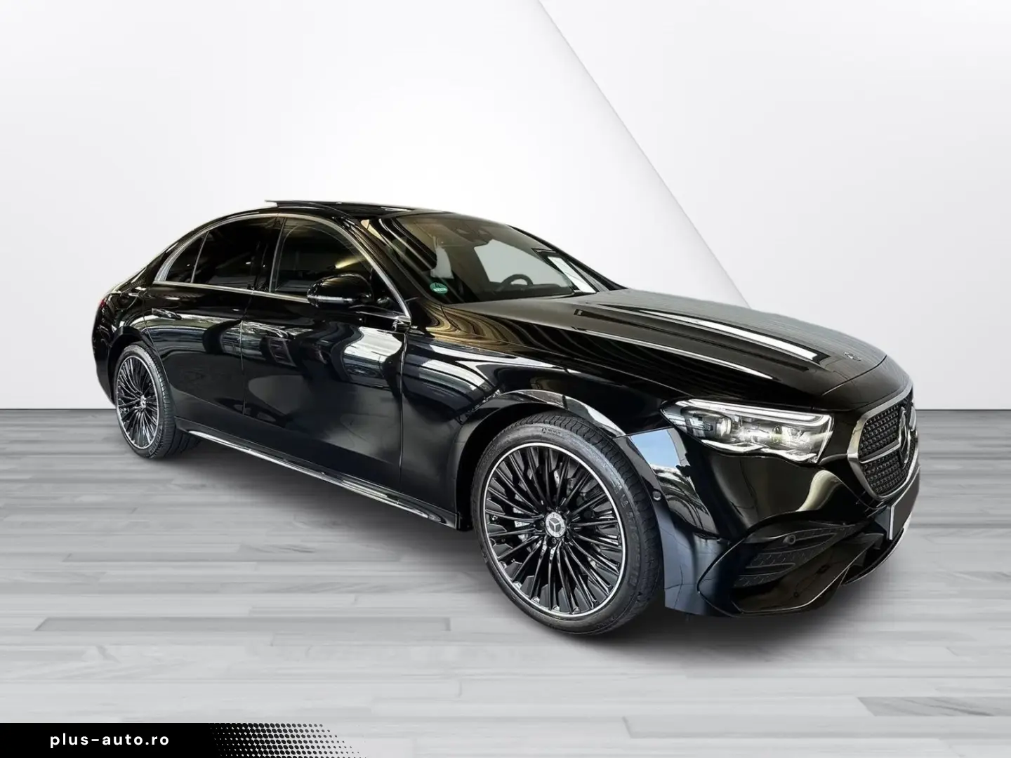 MERCEDES-BENZ E 300 de 4M AMG Premium Pano HUDD