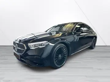 MERCEDES-BENZ E 300 de 4M AMG Premium Pano HUDD