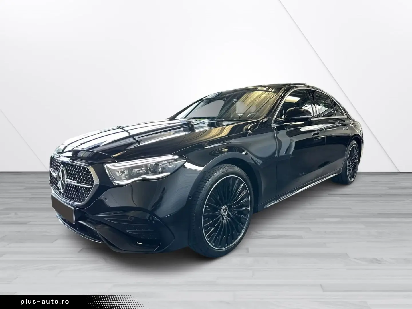 MERCEDES-BENZ E 300 de 4M AMG Premium Pano HUDD