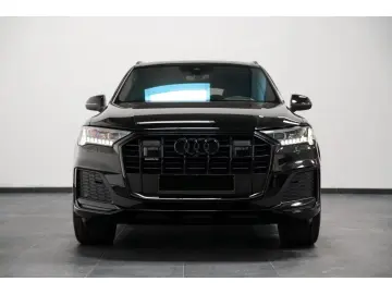 AUDI Q7 50 TDI QU 3x S LINE BLACK 7SITZER B&O