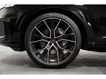 AUDI Q7 50 TDI QU 3x S LINE BLACK 7SITZER B&O