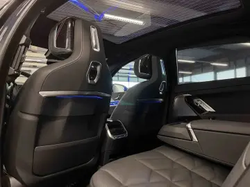 BMW 740d xDrive xDrive M Sport