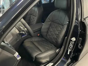 BMW 740d xDrive xDrive M Sport