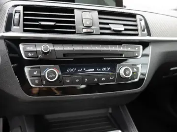 BMW M240i Cabrio xDrive LED NAVI H K KAMERA SHZ PDC