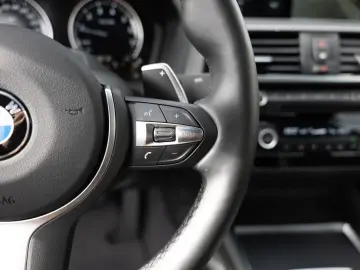 BMW M240i Cabrio xDrive LED NAVI H K KAMERA SHZ PDC