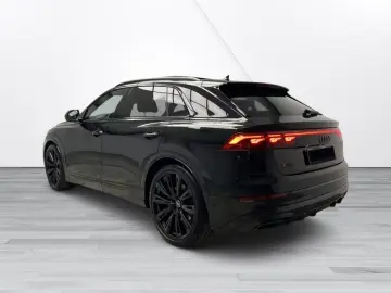 AUDI Q8 quattro S-Line HUD Pano Klima