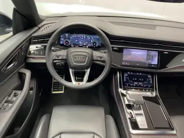 AUDI Q8 quattro S-Line HUD Pano Klima