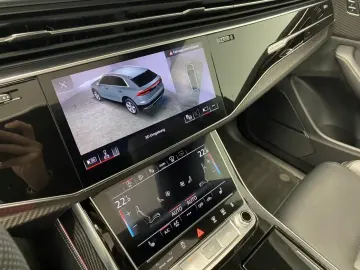 AUDI Q8 quattro S-Line HUD Pano Klima