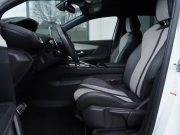 Peugeot 3008 PHEV EAT8 4X4 GT Pack