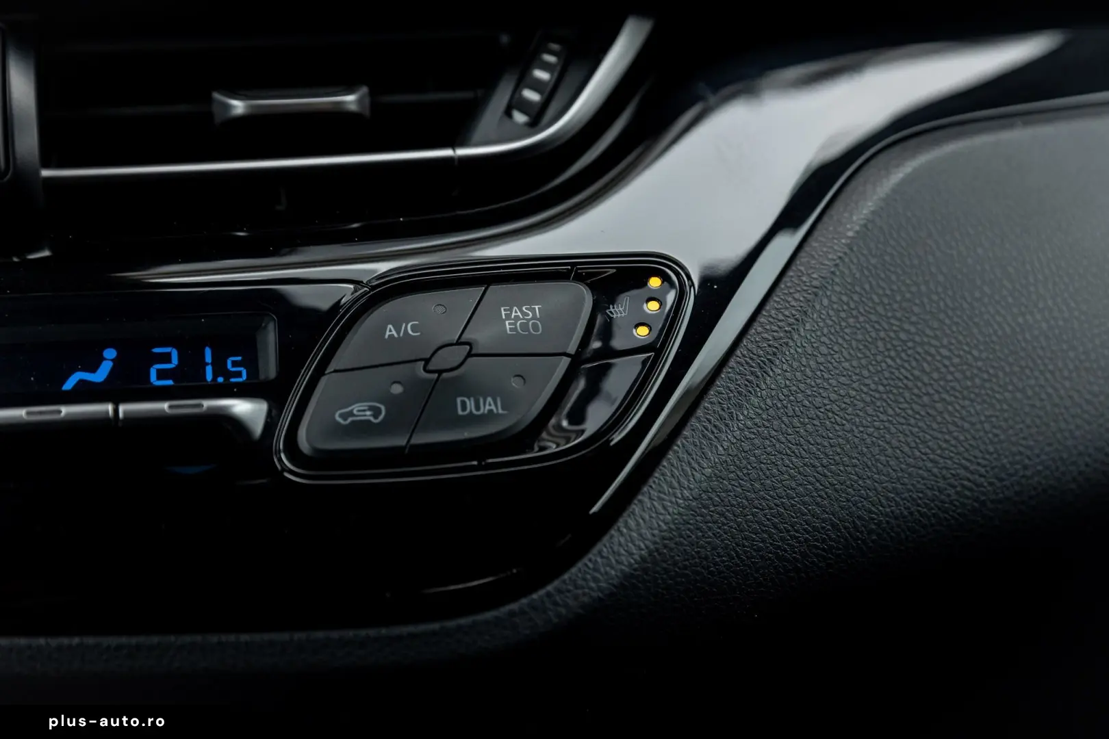 Toyota C-HR 1.8 HSD 122 CP 4x2 CVT C-lassy