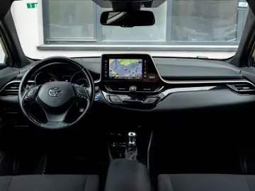 Toyota C-HR 1.8 HSD 122 CP 4x2 CVT C-lassy