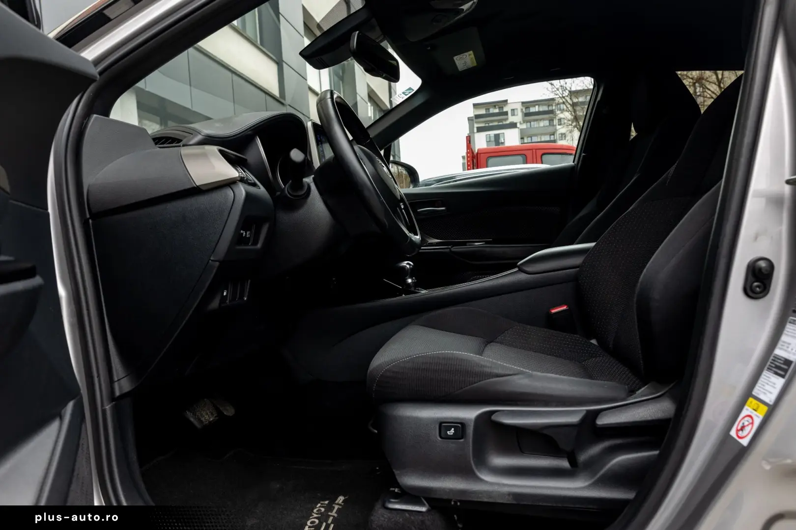 Toyota C-HR 1.8 HSD 122 CP 4x2 CVT C-lassy