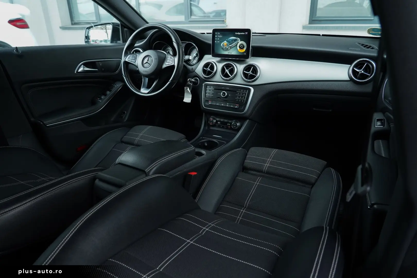 Mercedes-Benz CLA ver-200-d-4matic-7g--dct-peak-edition