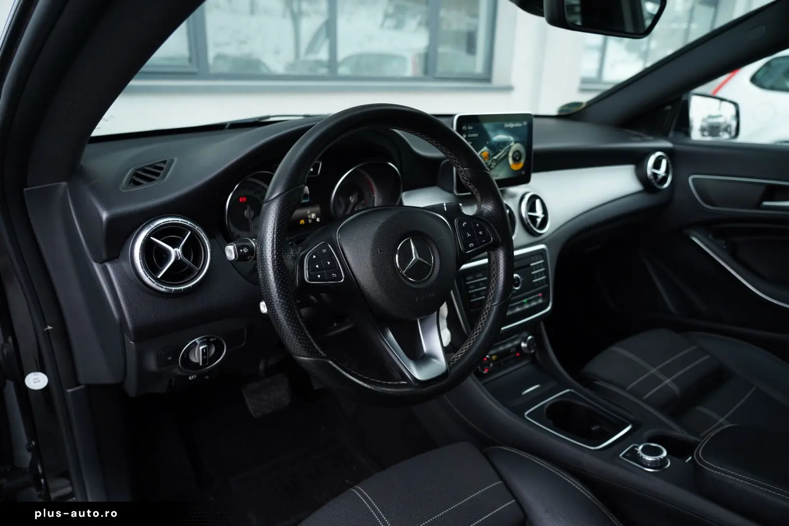 Mercedes-Benz CLA ver-200-d-4matic-7g--dct-peak-edition