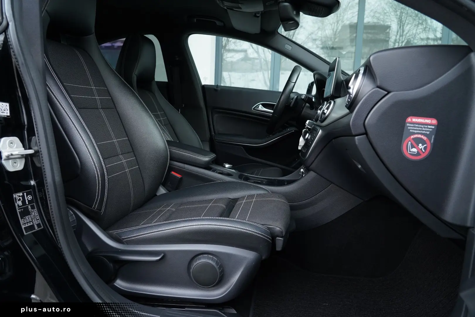 Mercedes-Benz CLA ver-200-d-4matic-7g--dct-peak-edition