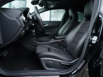 Mercedes-Benz CLA ver-200-d-4matic-7g--dct-peak-edition