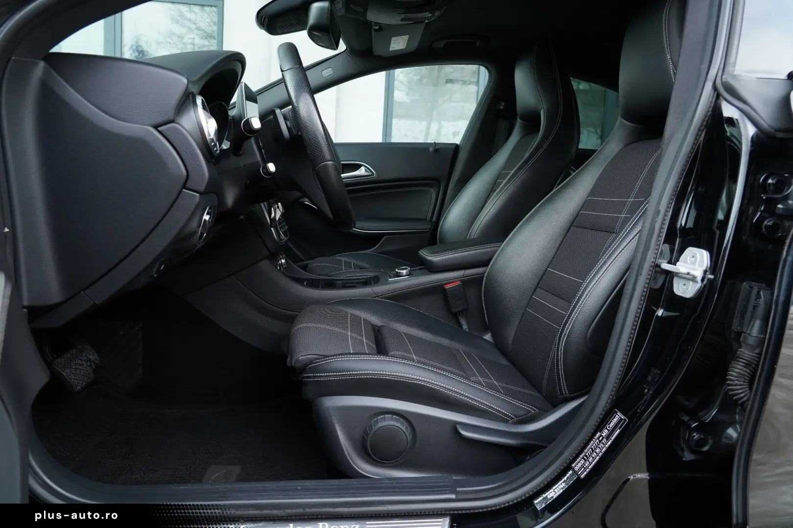 Mercedes-Benz CLA ver-200-d-4matic-7g--dct-peak-edition