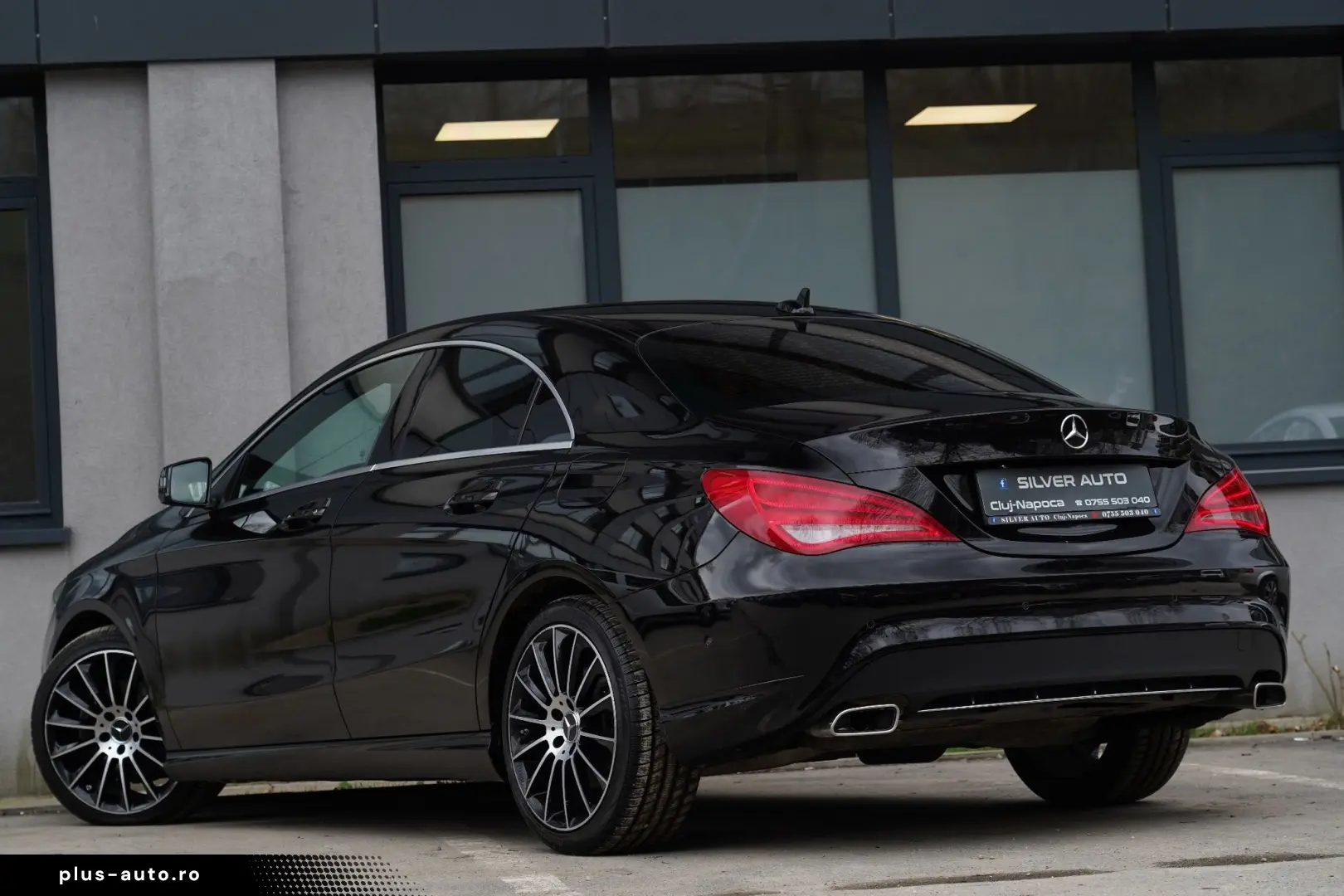 Mercedes-Benz CLA ver-200-d-4matic-7g--dct-peak-edition
