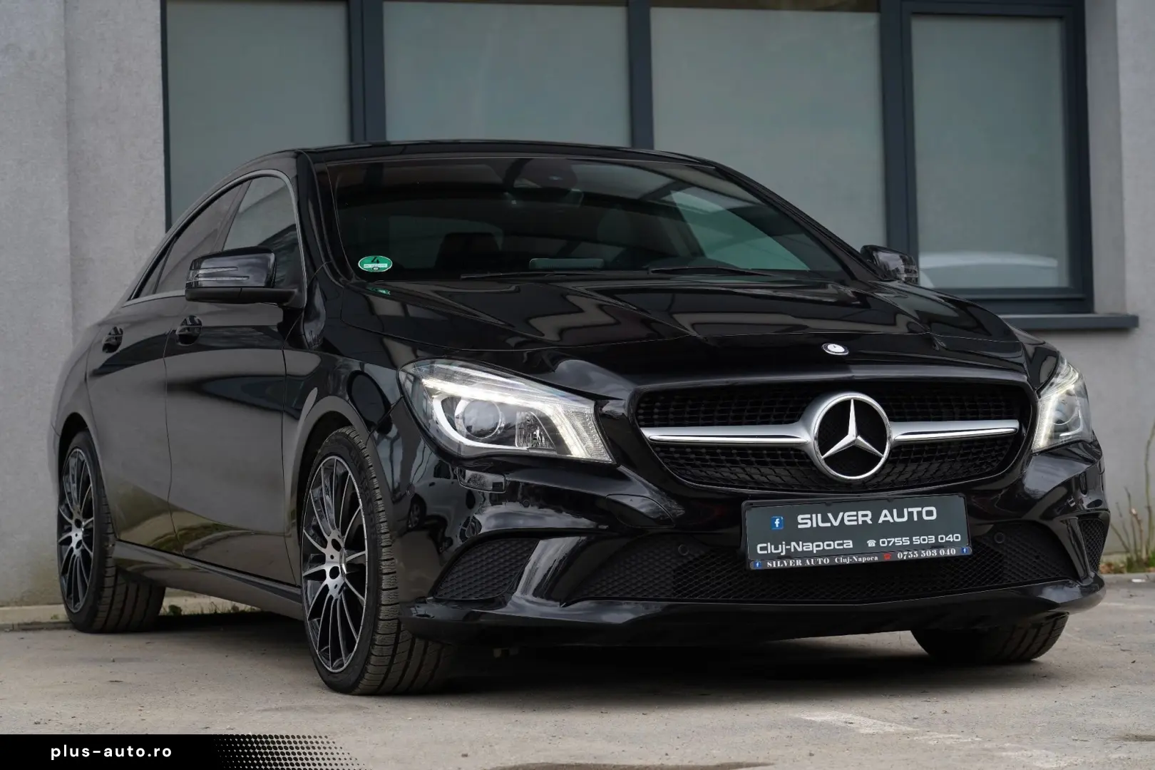 Mercedes-Benz CLA ver-200-d-4matic-7g--dct-peak-edition