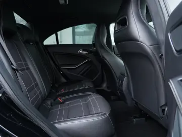 Mercedes-Benz CLA ver-200-d-4matic-7g--dct-peak-edition