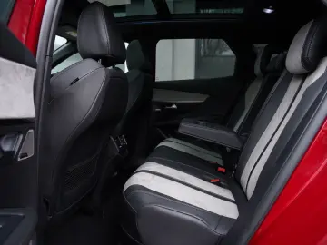 Peugeot 3008 PHEV EAT8 GT Pack