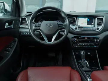 Hyundai Tucson 2.0 CRDI 4WD Automatik Premium