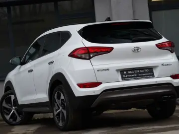 Hyundai Tucson 2.0 CRDI 4WD Automatik Premium