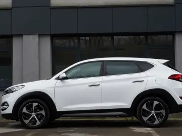 Hyundai Tucson 2.0 CRDI 4WD Automatik Premium