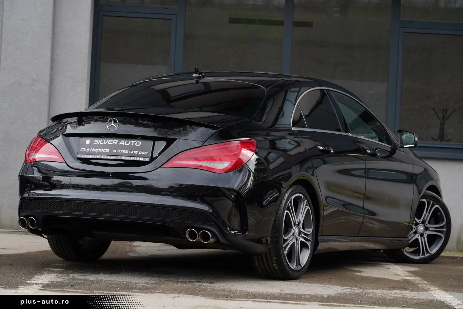 Mercedes-Benz CLA ver-200-d-4matic-7g--dct-peak-edition