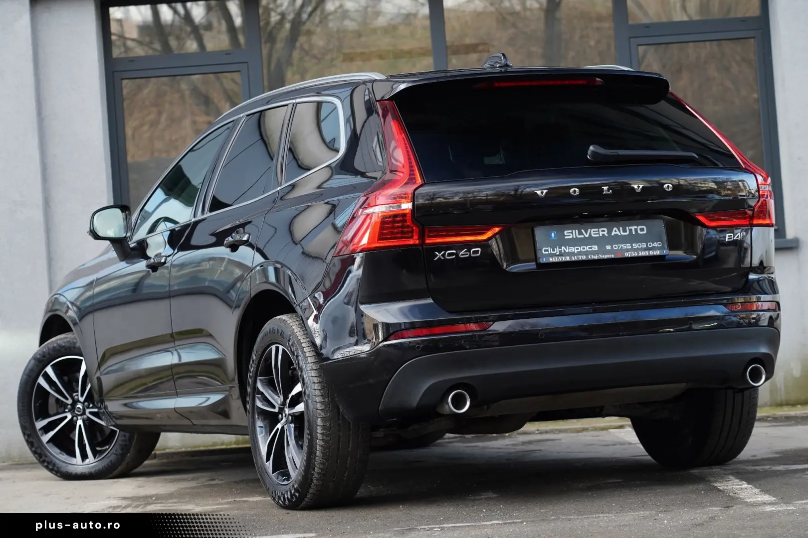Volvo XC 60 B4 MHEV AT8 AWD Momentum Pro