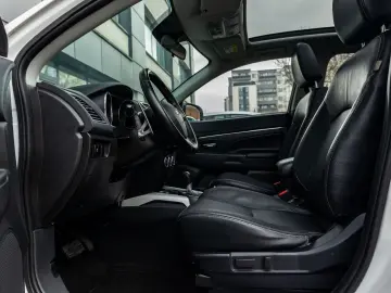 Mitsubishi ASX 2.2 DI-D 4WD Automatik Instyle